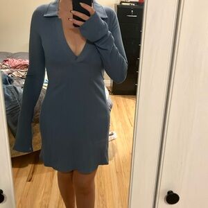 Elegant Blue V-Neck Dress